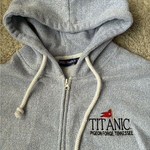 NWOT Titanic museum Pigeon Forge Zip-Up Hoodie with Embroidered Logo